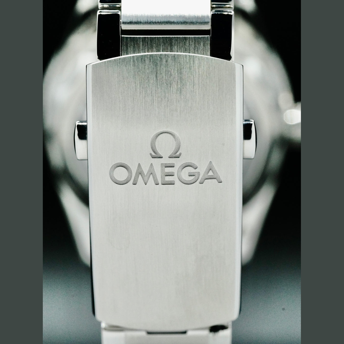 Omega 234.30.41.21.01.001 Seamaster 300 Master Chronometer