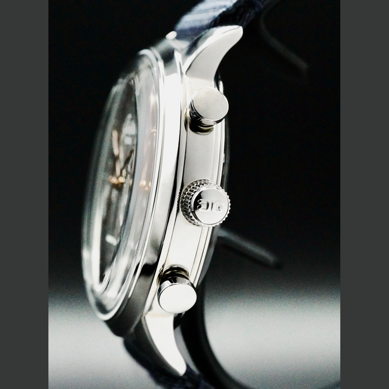 Glashütte Original 1-39-34-06-22-04 Sixties Chronograph Annual Edition