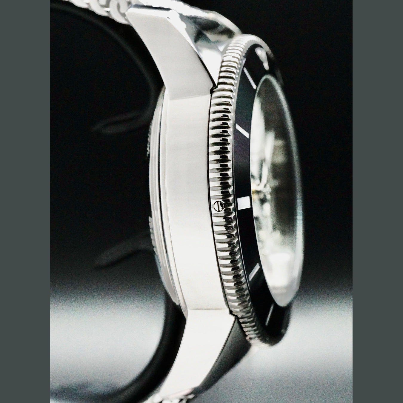 Breitling AB0162 Superocean Heritage