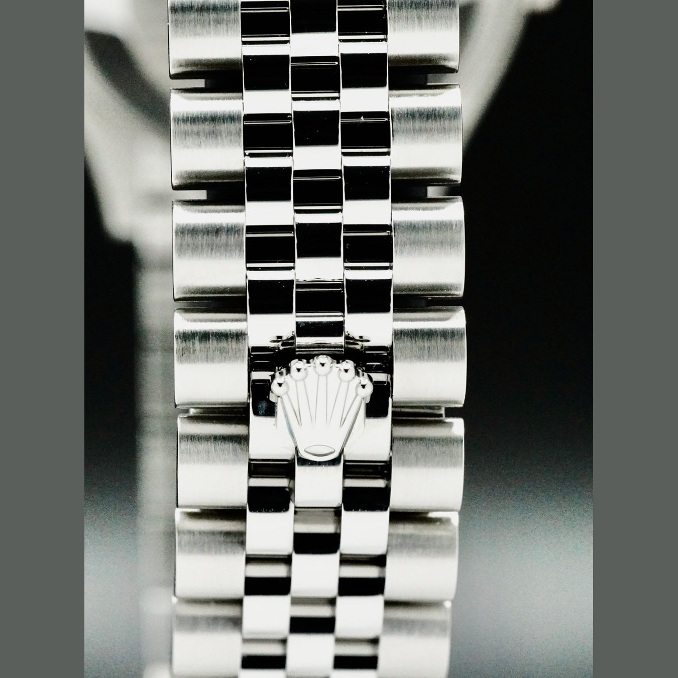 Rolex 278240 Datejust 31mm Pink Roman Starburst Jubilee