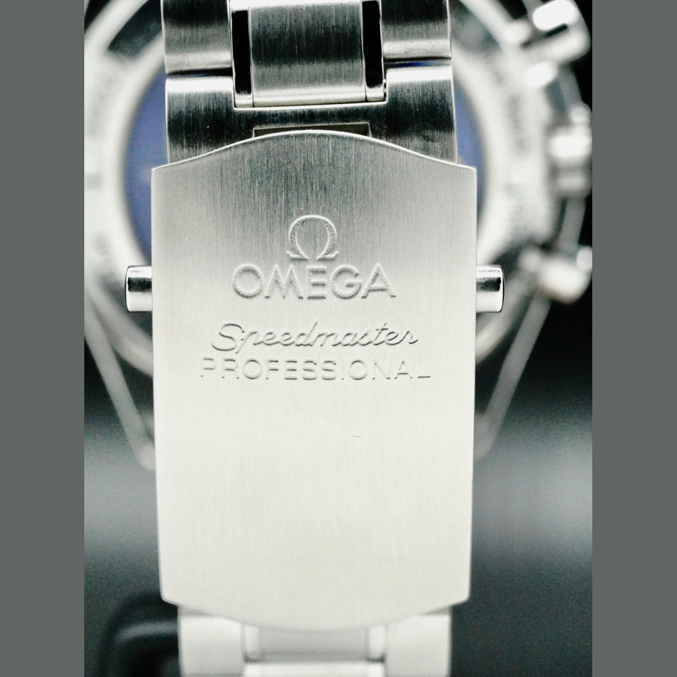 Omega 3578.51.00 Speedmaster Snoopy Eyes On The Stars