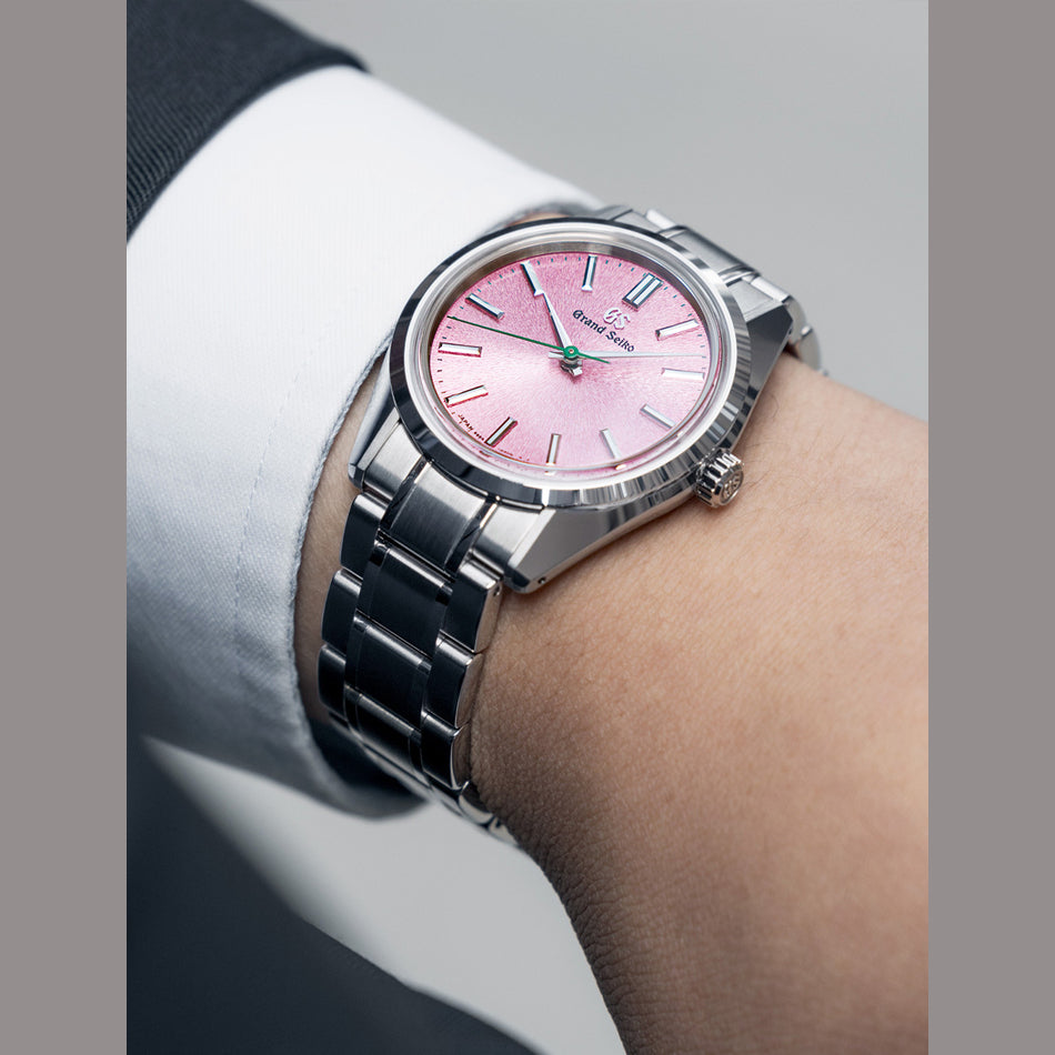 Grand Seiko SBGW313 44GS Midsize "Hanami"