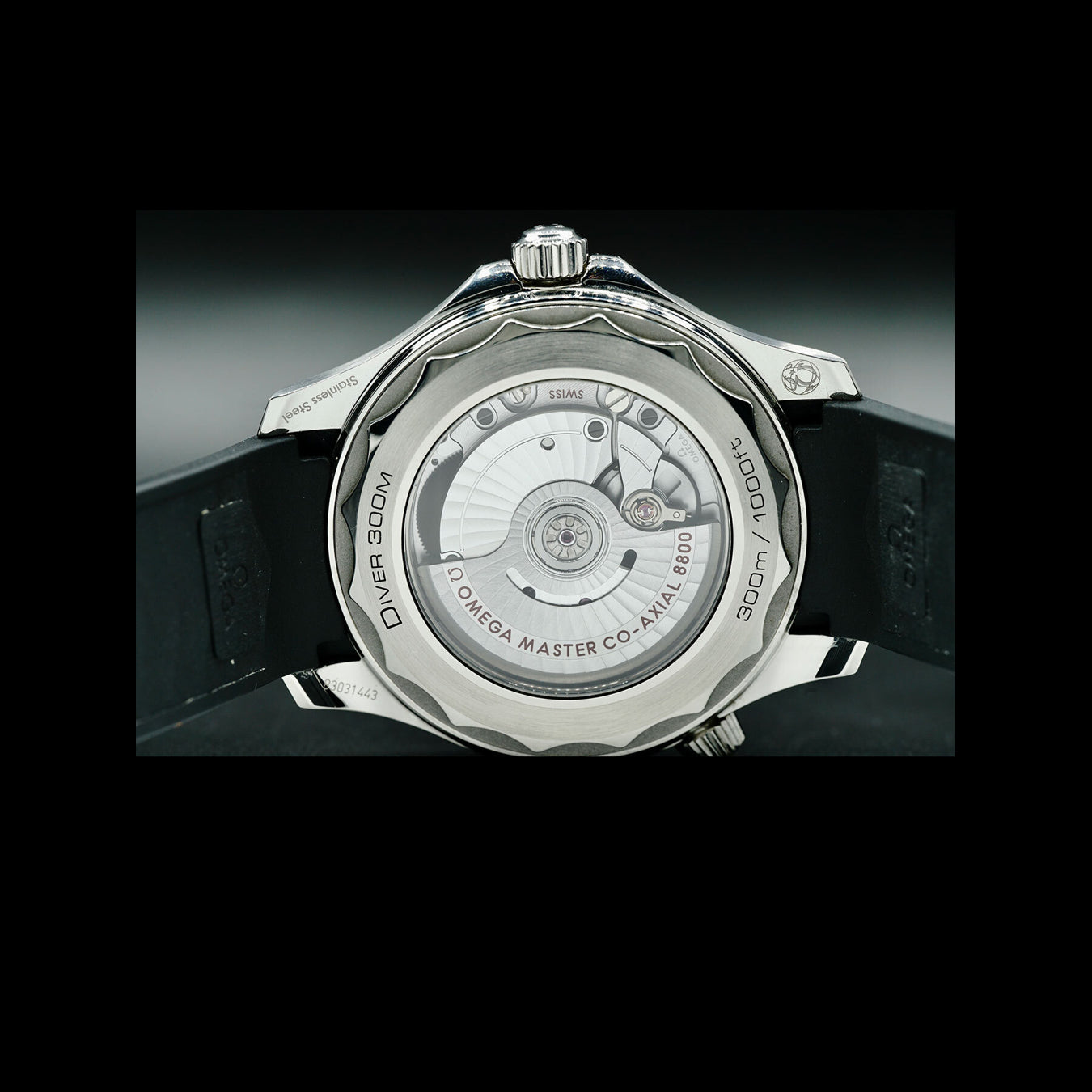 Omega 210.32.42.20.01.001 Seamaster Diver 300M Co-Axial Master Chronometer Black Dial on Rubber Strap