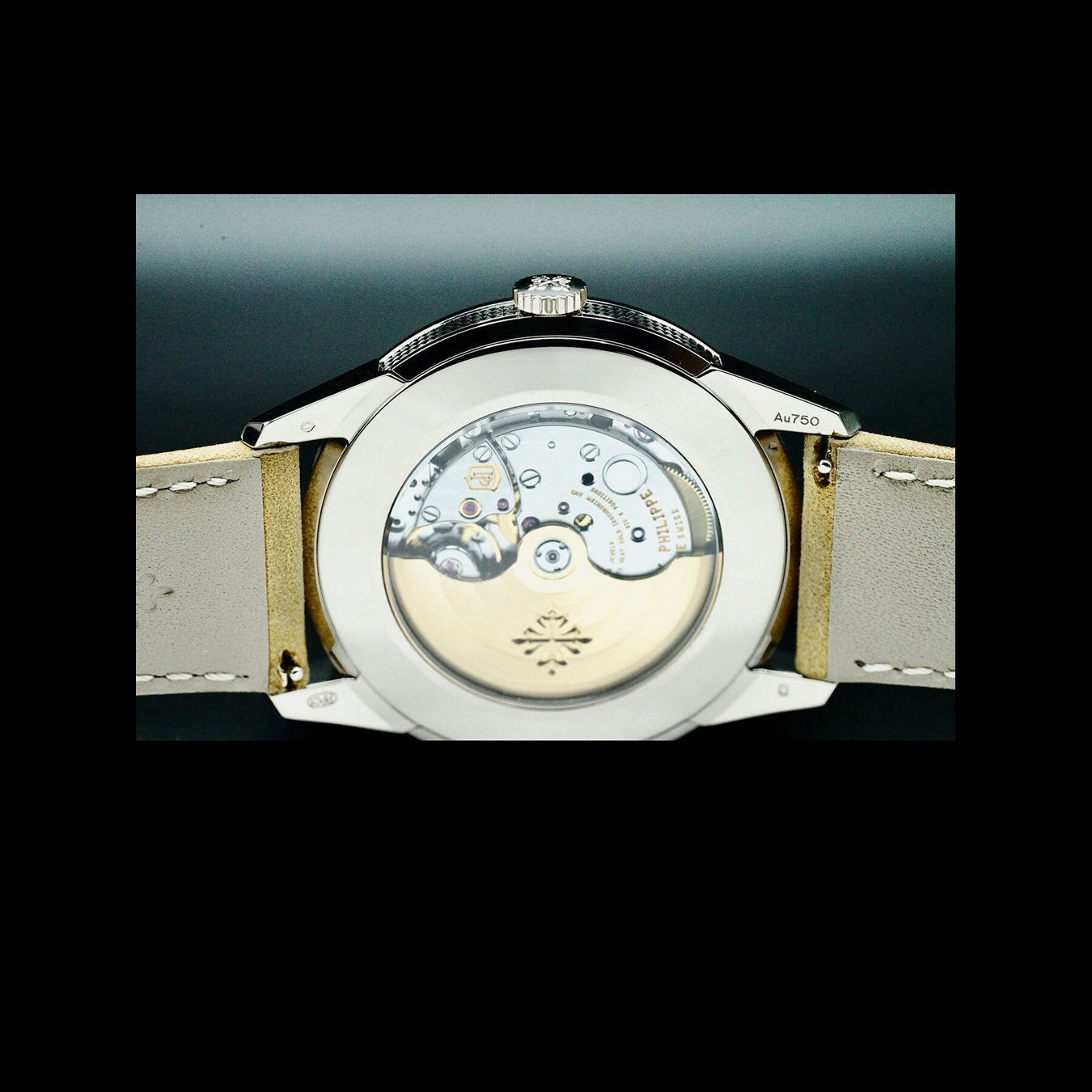 Patek Philippe 5226G-001 Calatrava