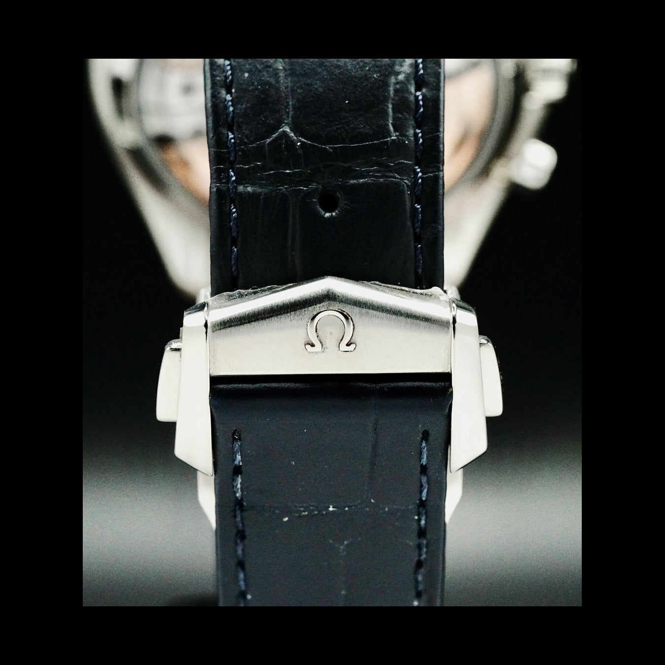 Omega 304.93.44.52.99.004 Speedmaster Moonphase Co‑Axial Master Chronometer 44.25 mm