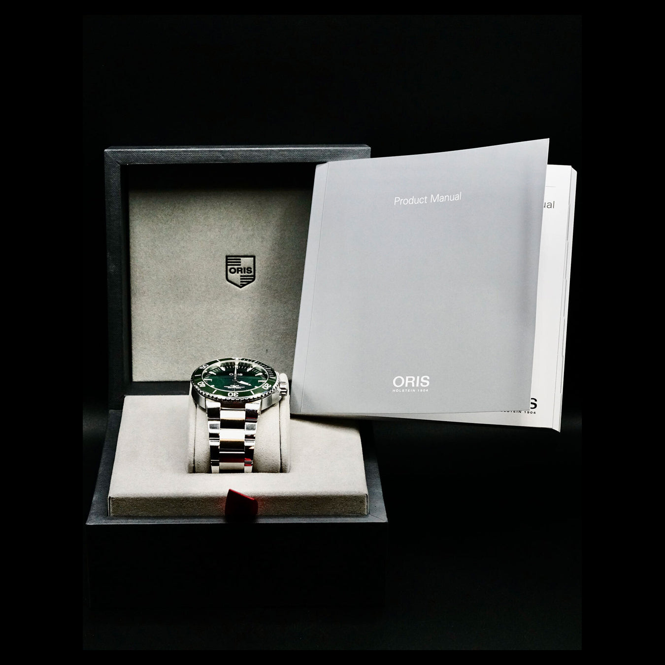 Oris Aquis Date Green Dial on Bracelet 01 733 7730 4157-07 8 24 05PEB