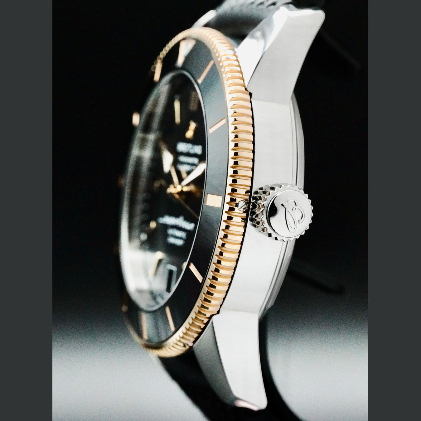 Breitling UB2010 Superocean Heritage B20 Two-Tone
