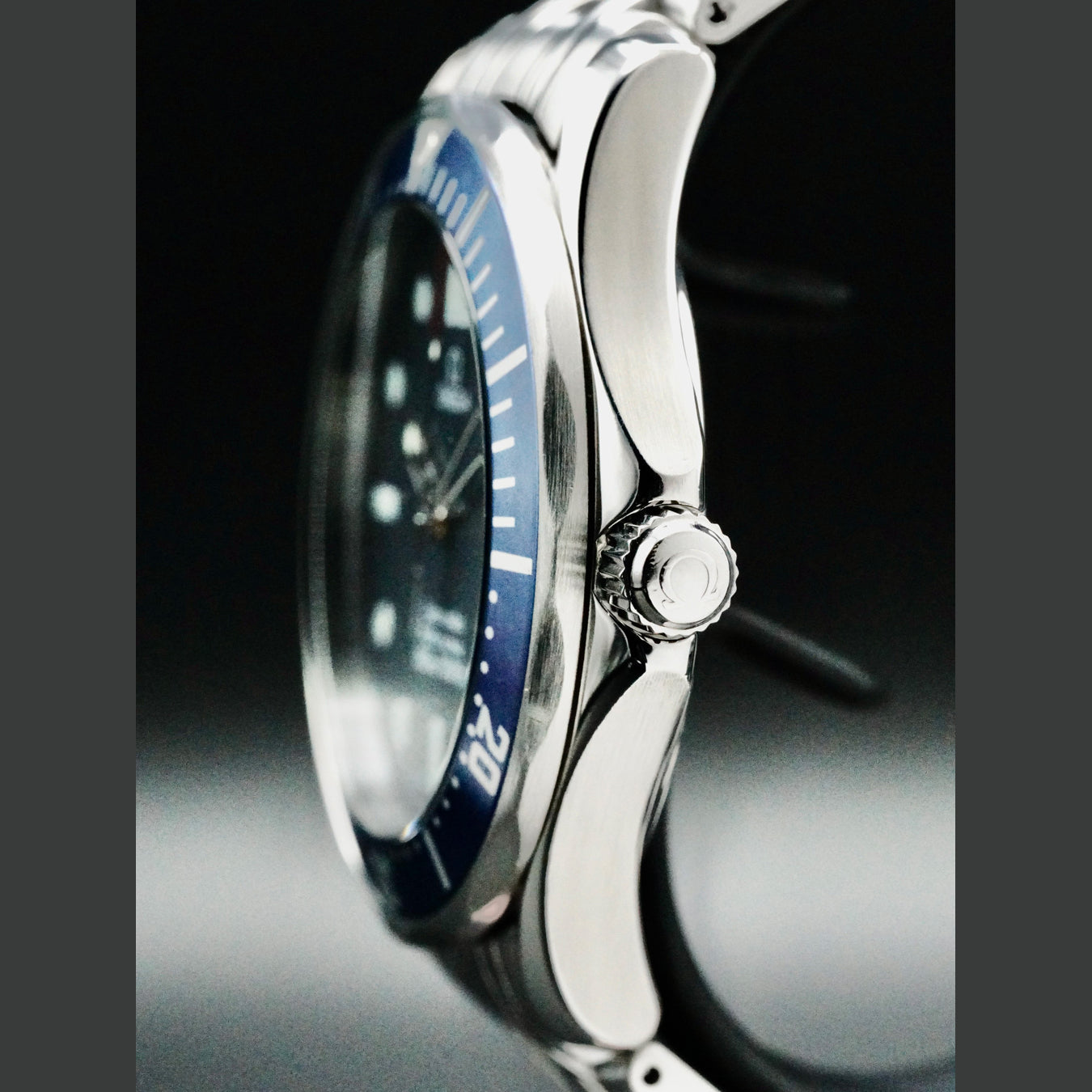 Omega 2541.80 300m Quartz Blue