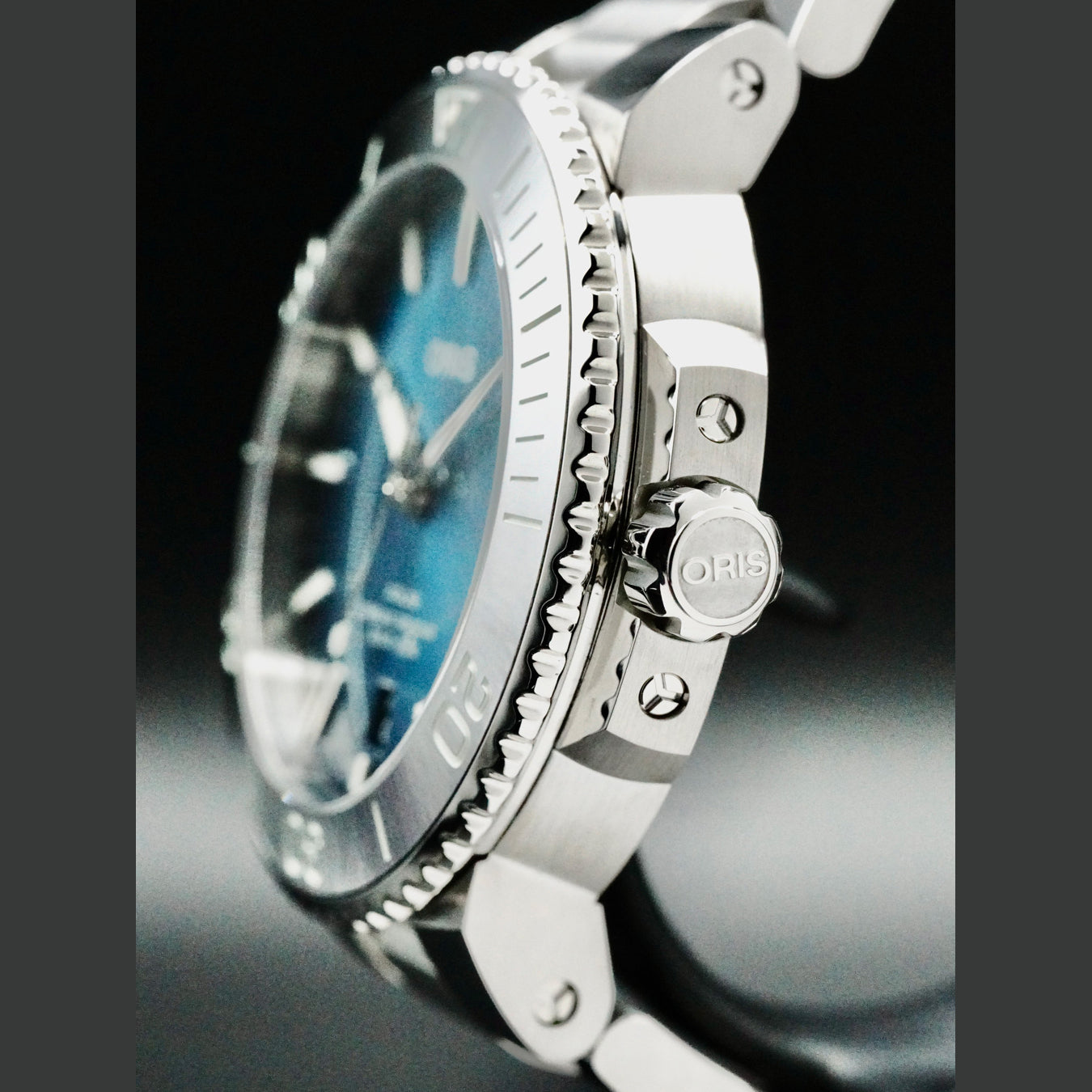 Oris 01 733 7732 4155