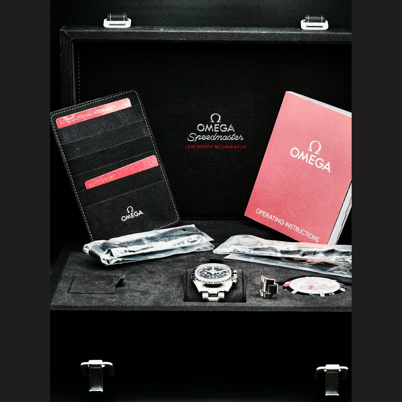 Omega 311.30.42.30.01.006 Speedmaster Moonwatch