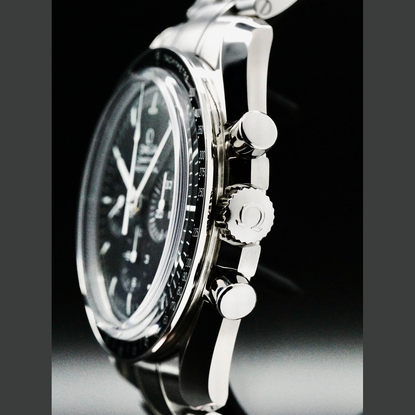 Omega 311.30.42.30.01.006 Speedmaster Moonwatch