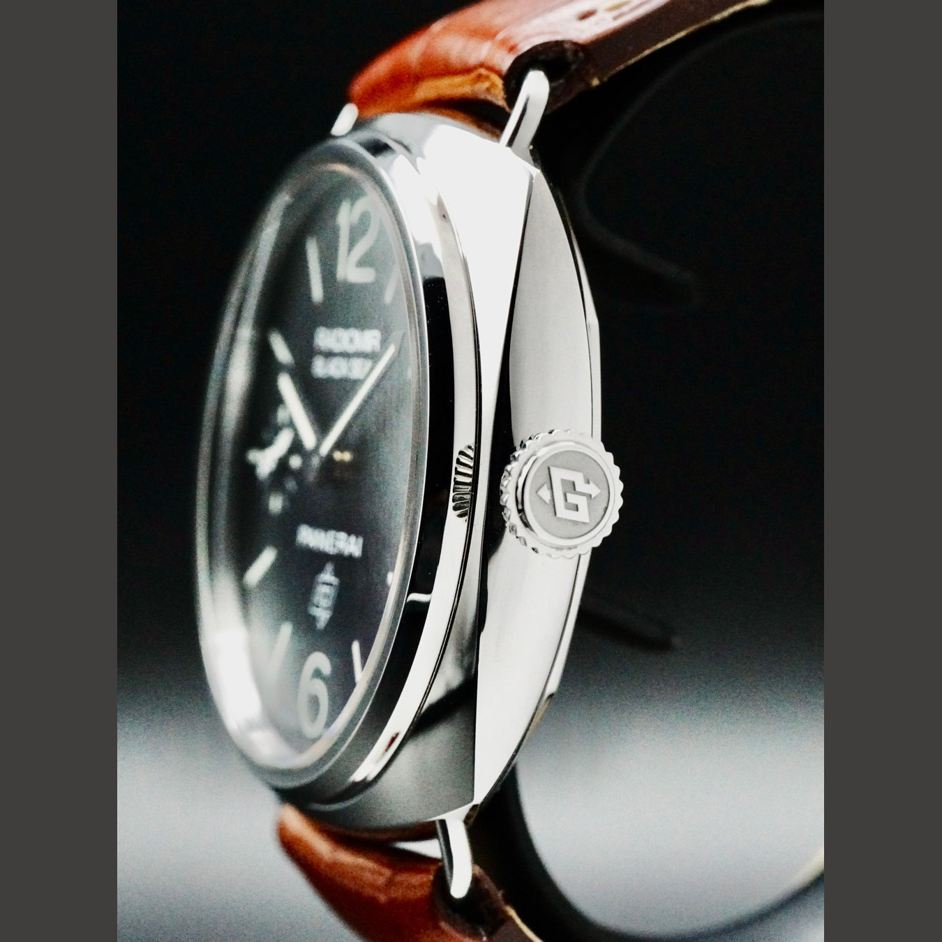 Panerai PAM00380 Radiomir Black Seal Logo