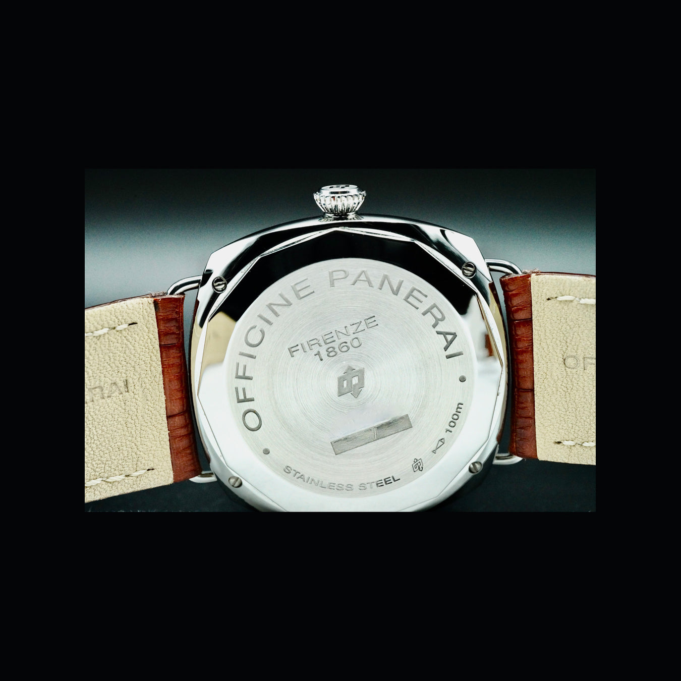 Panerai PAM00380 Radiomir Black Seal Logo