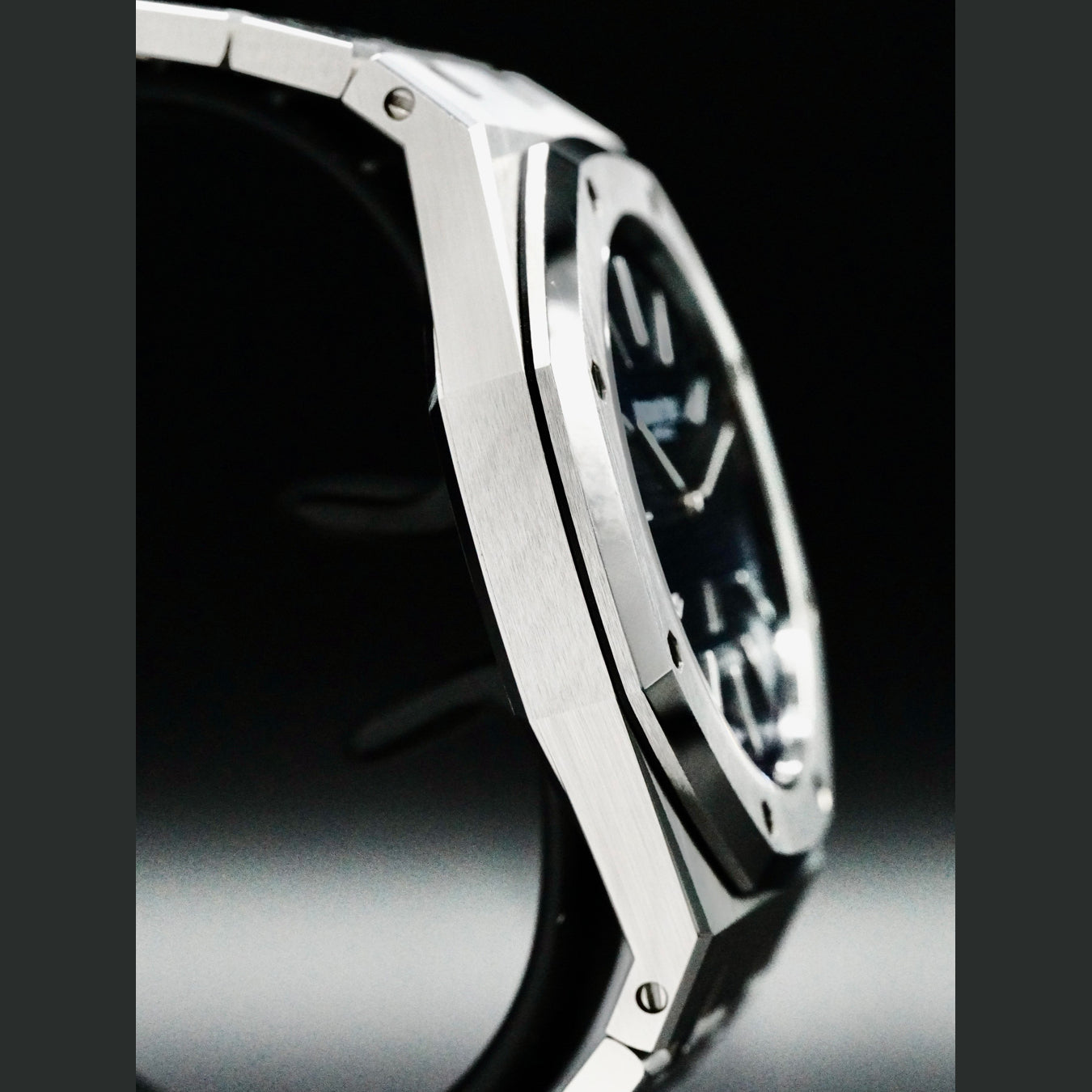 Audemars Piguet 16202ST.OO.1240ST.01 Royal Oak Jumbo Automatic