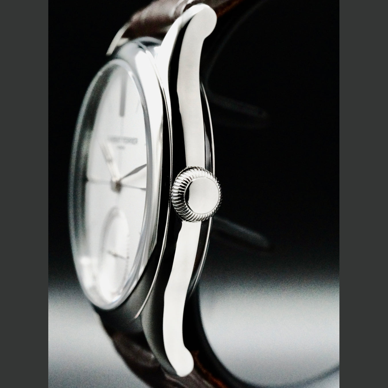 Laurent Ferrier LCF036.T1.G1G.1 Classic Origin Opaline