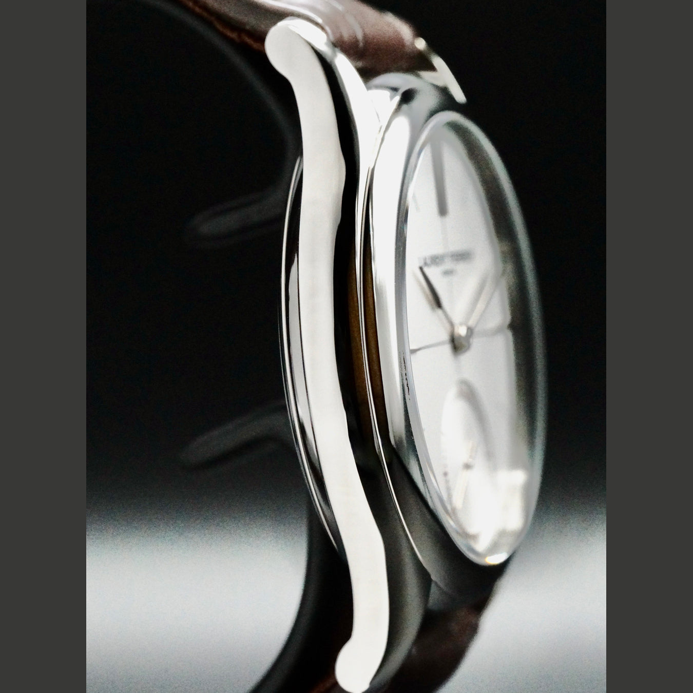 Laurent Ferrier LCF036.T1.G1G.1 Classic Origin Opaline