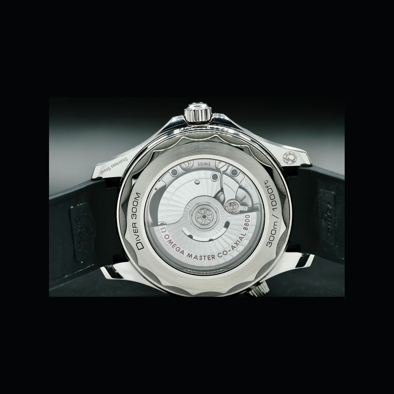 Omega 210.32.42.20.01.001 Seamaster Diver 300M Co-Axial Master Chronometer Black Dial on Rubber Strap