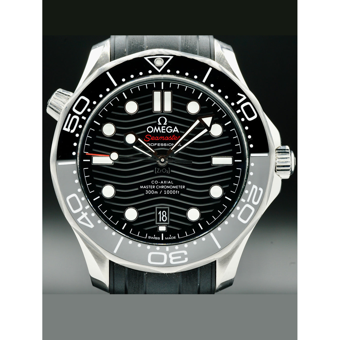 Omega 210.32.42.20.01.001 Seamaster Diver 300M Co-Axial Master Chronometer Black Dial on Rubber Strap