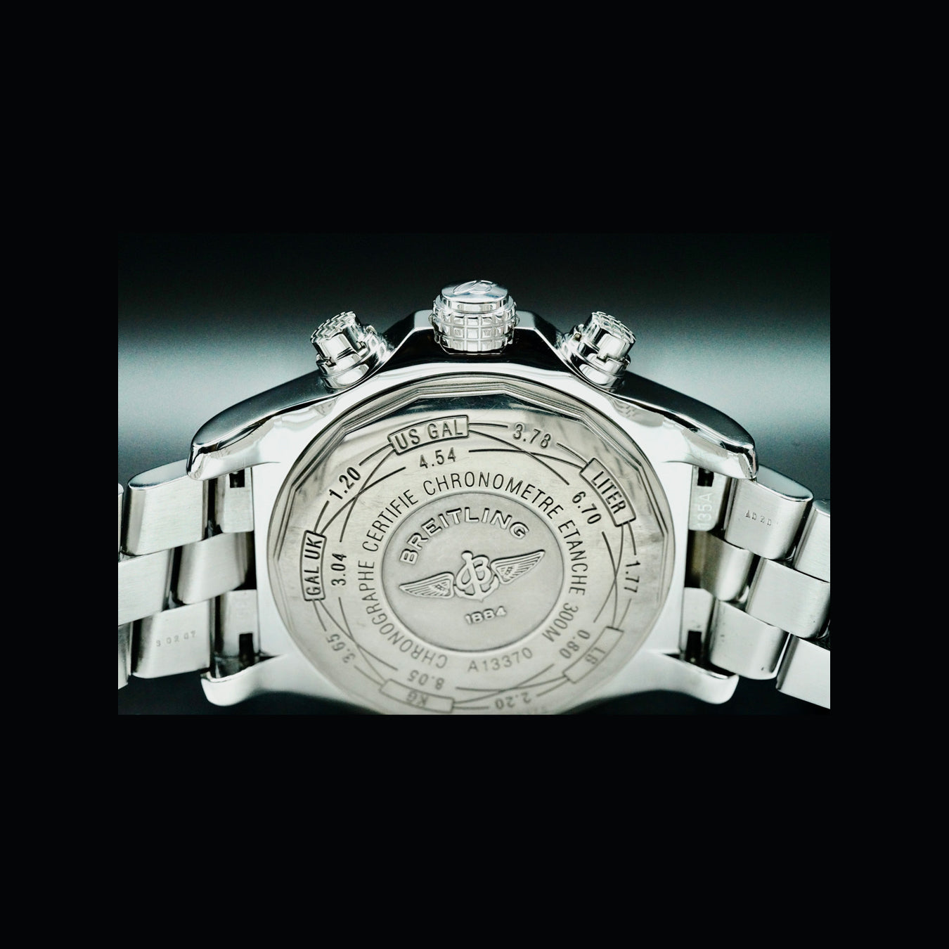 Breitling Super Avenger A13370