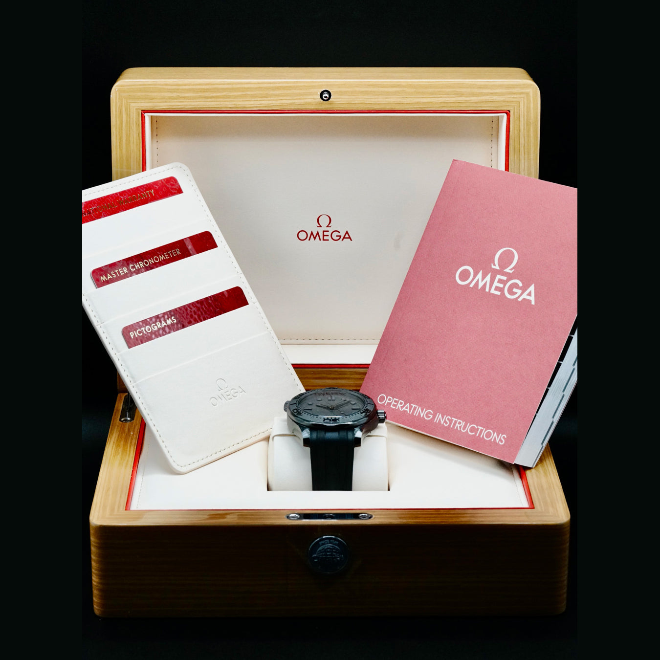 Omega 210.92.44.20.01.003 Seamaster Diver 300 Black Ceramic Black Dial