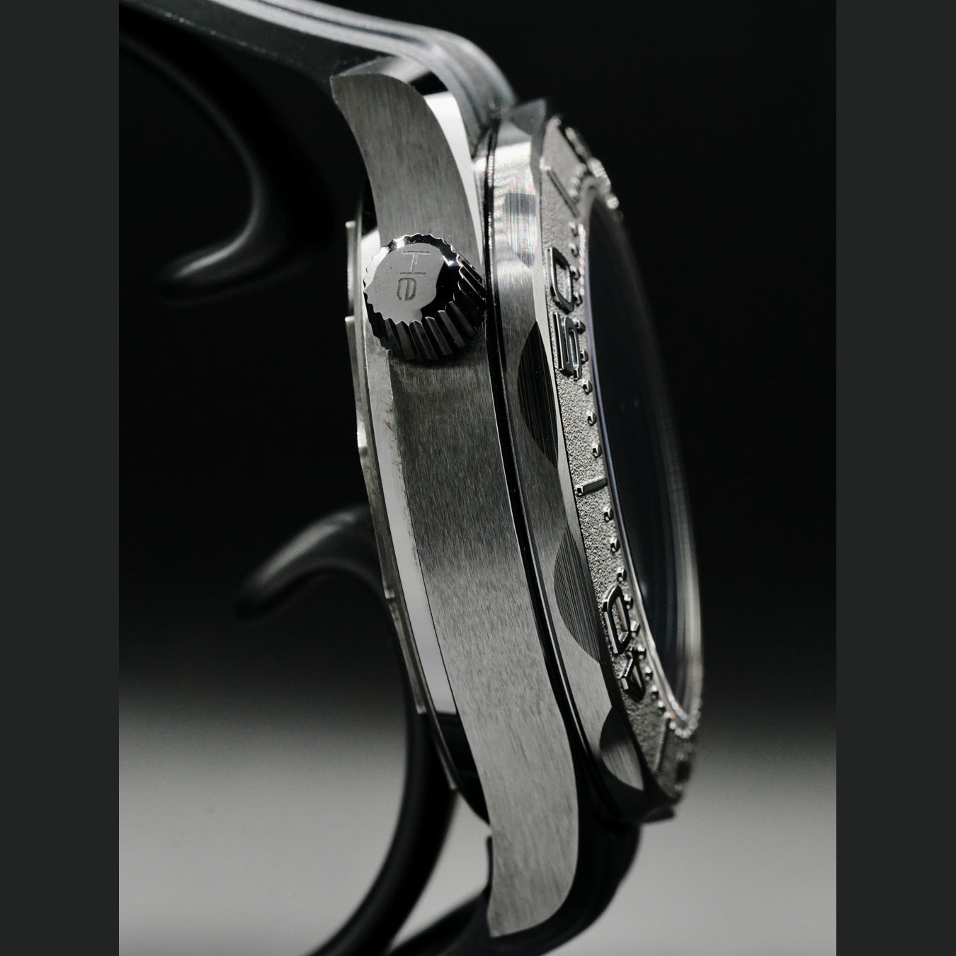 Omega 210.92.44.20.01.003 Seamaster Diver 300 Black Ceramic Black Dial