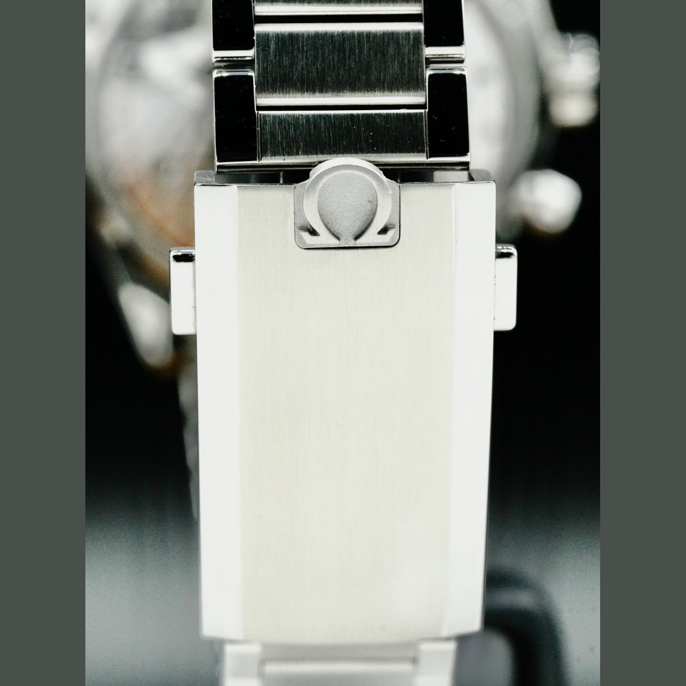 Omega 332.10.41.51.11.001 Speedmaster 57 Coaxial Chronometer Chronograph Red Dial 40.5mm on Bracelet