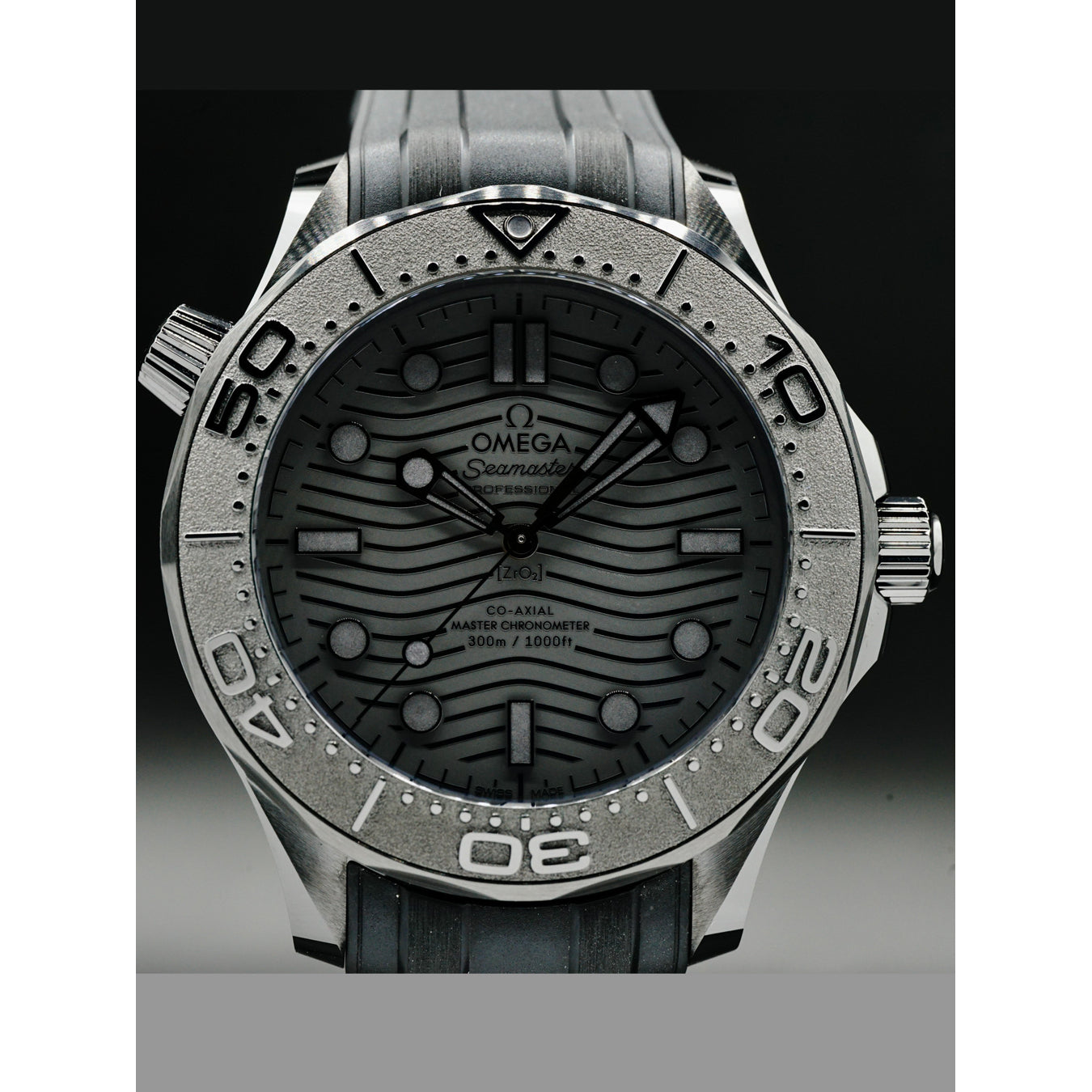 Omega 210.92.44.20.01.003 Seamaster Diver 300 Black Ceramic Black Dial