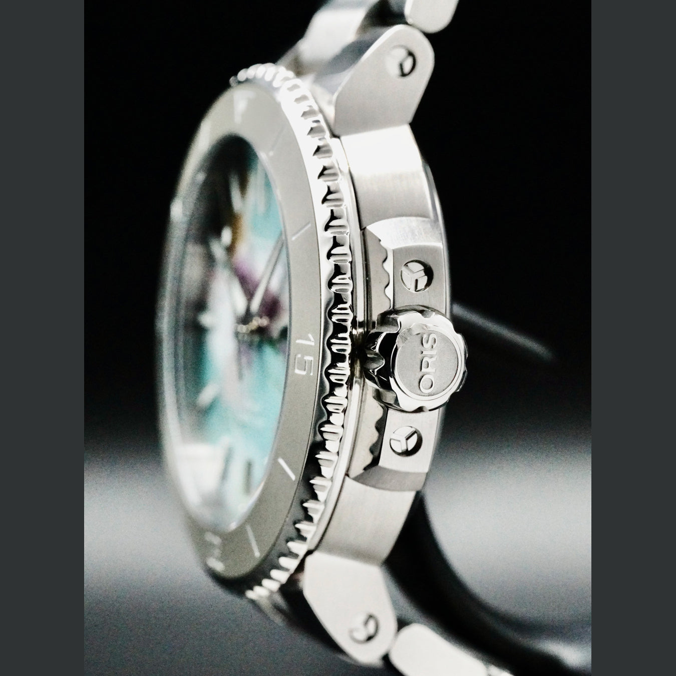 Oris 01 733 7770 4150-Set Aquis Date Upcycle 36mm