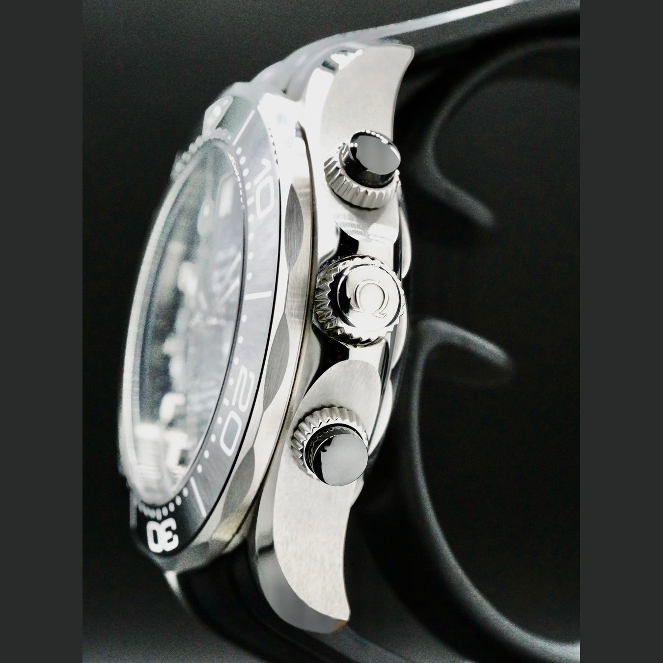 Omega Seamaster Diver 300 Chronograph Black Dial 210.30.44.51.01.001