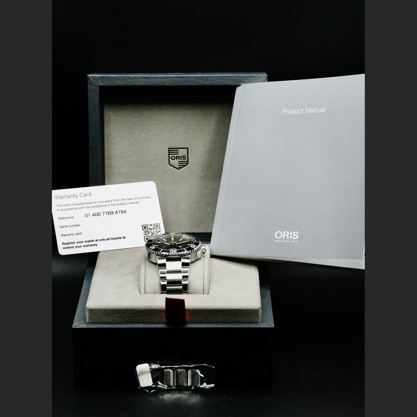 Oris 01 400 7769 4154-07 8 22 09PEB Aquis Date Calibre 400