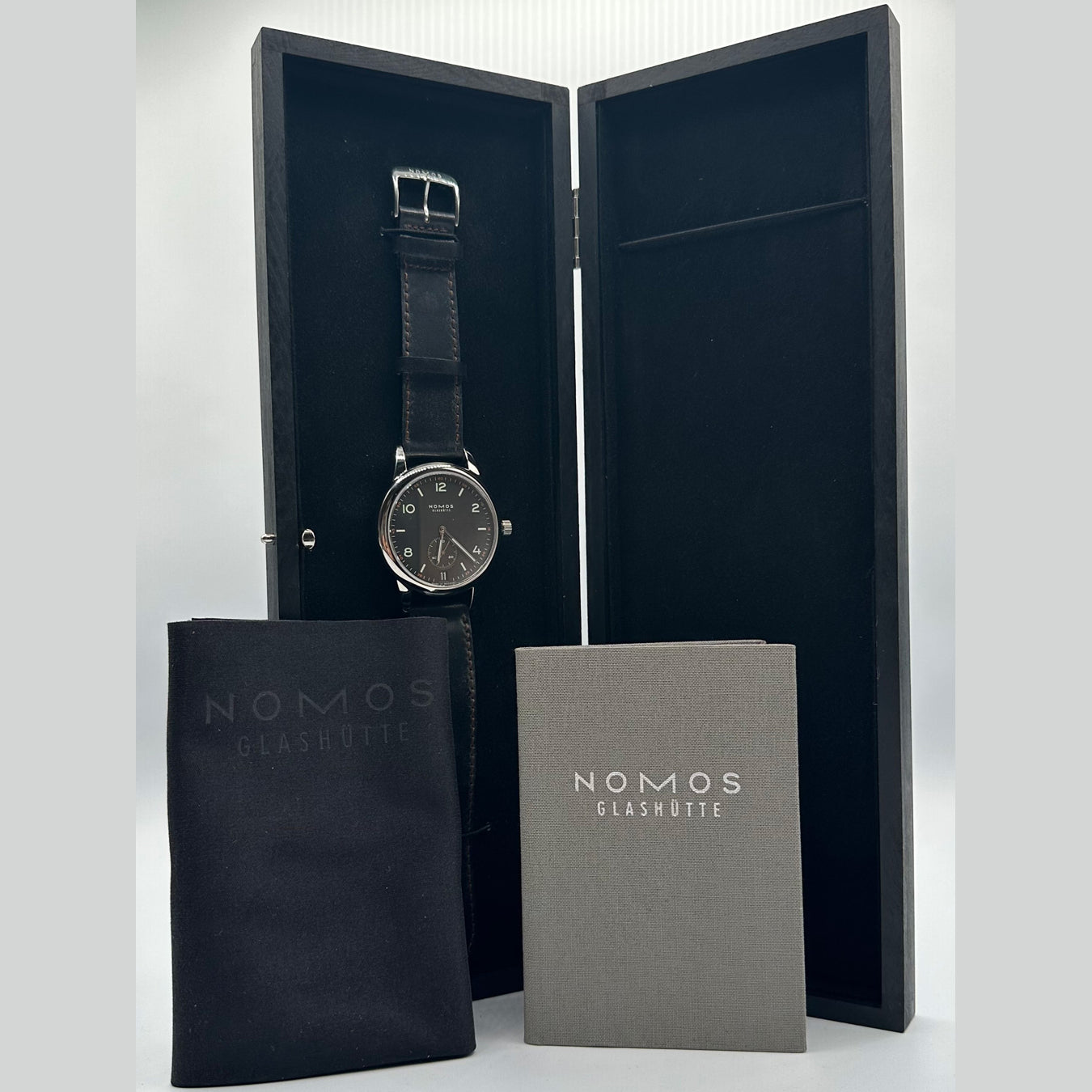 NOMOS Glashütte Club 774