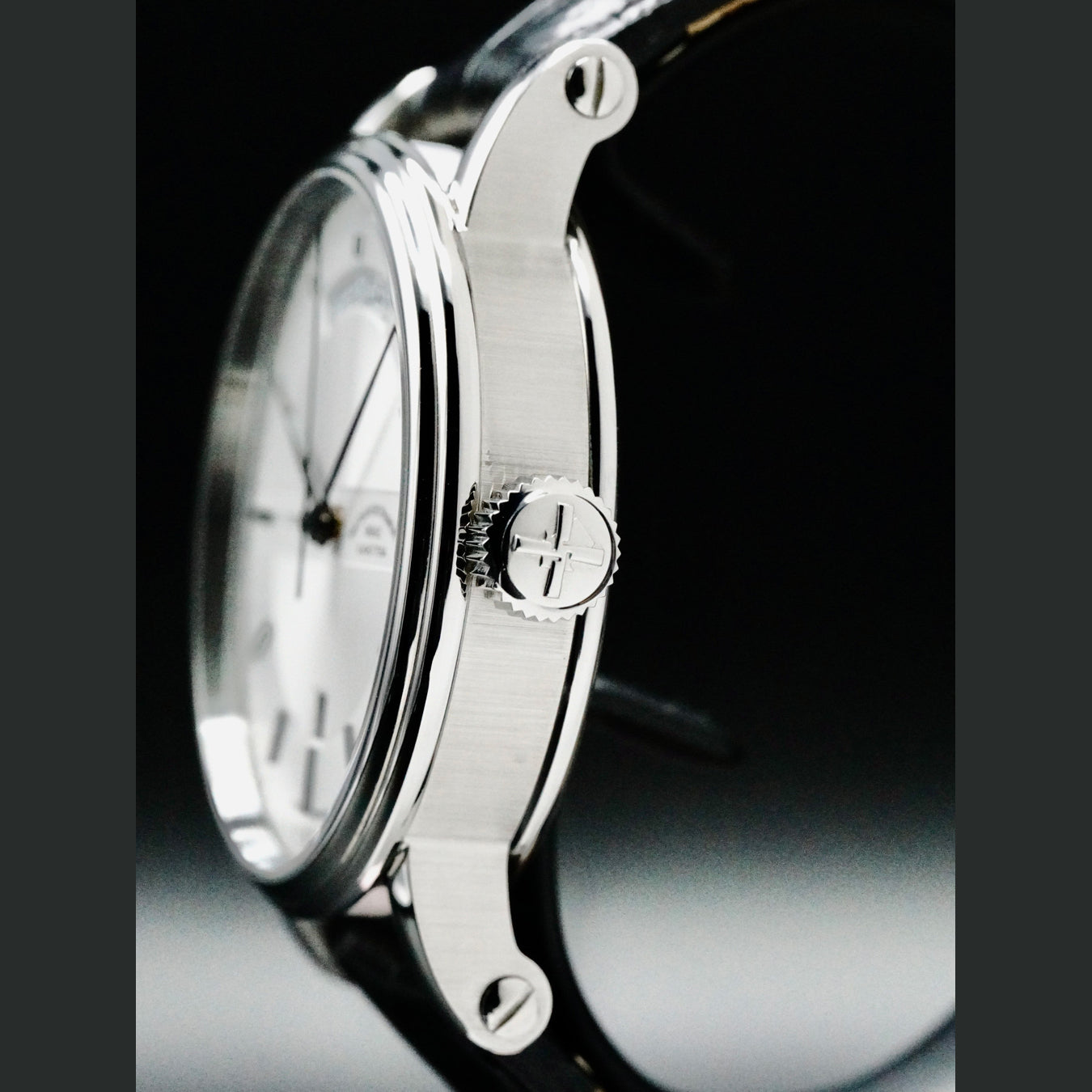 Mühle Glashütte M1-33-65-LB Teutonia II Tag Datum