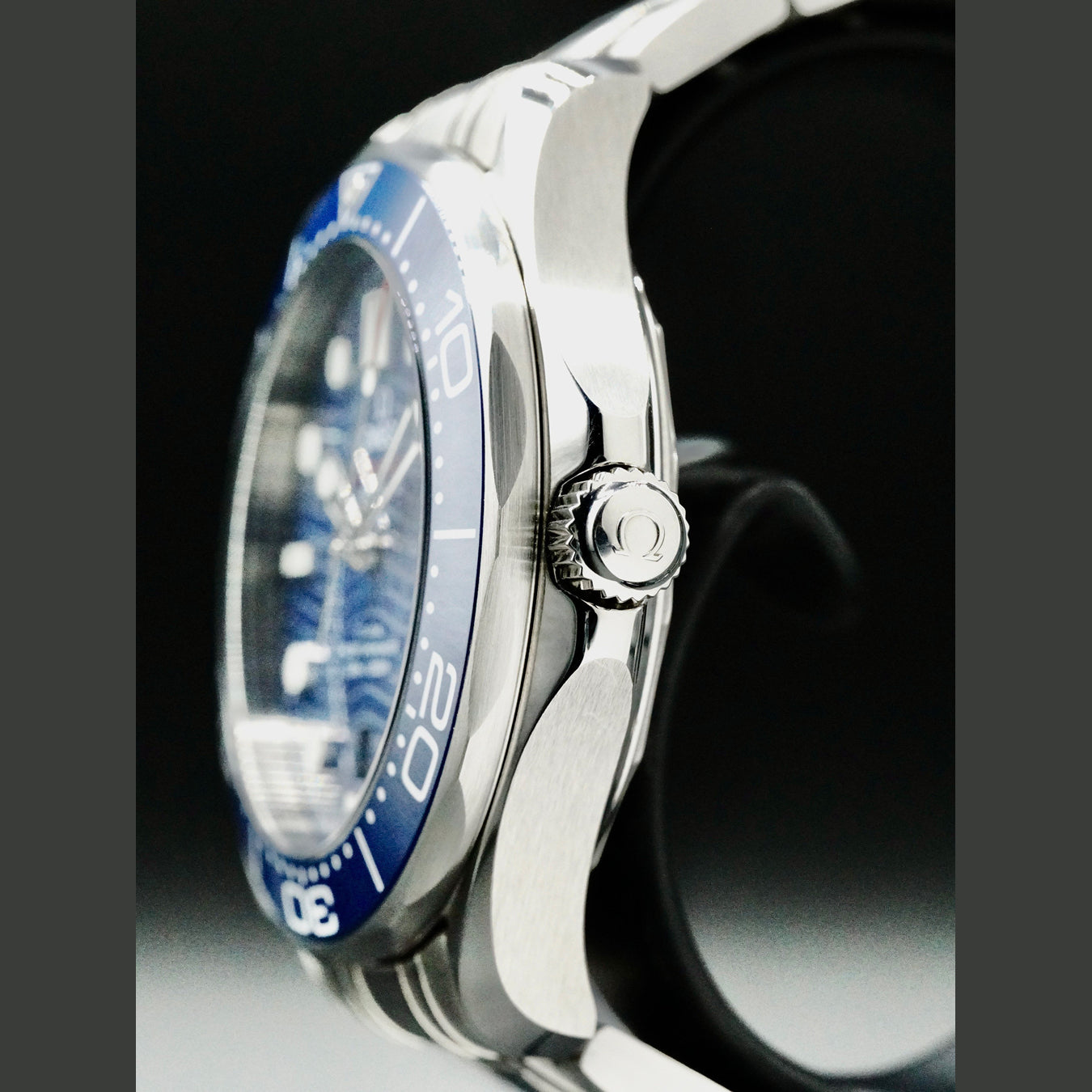 Omega 210.30.42.20.03.001 Seamaster Diver 300M Co-Axial Master Chronometer on Bracelet