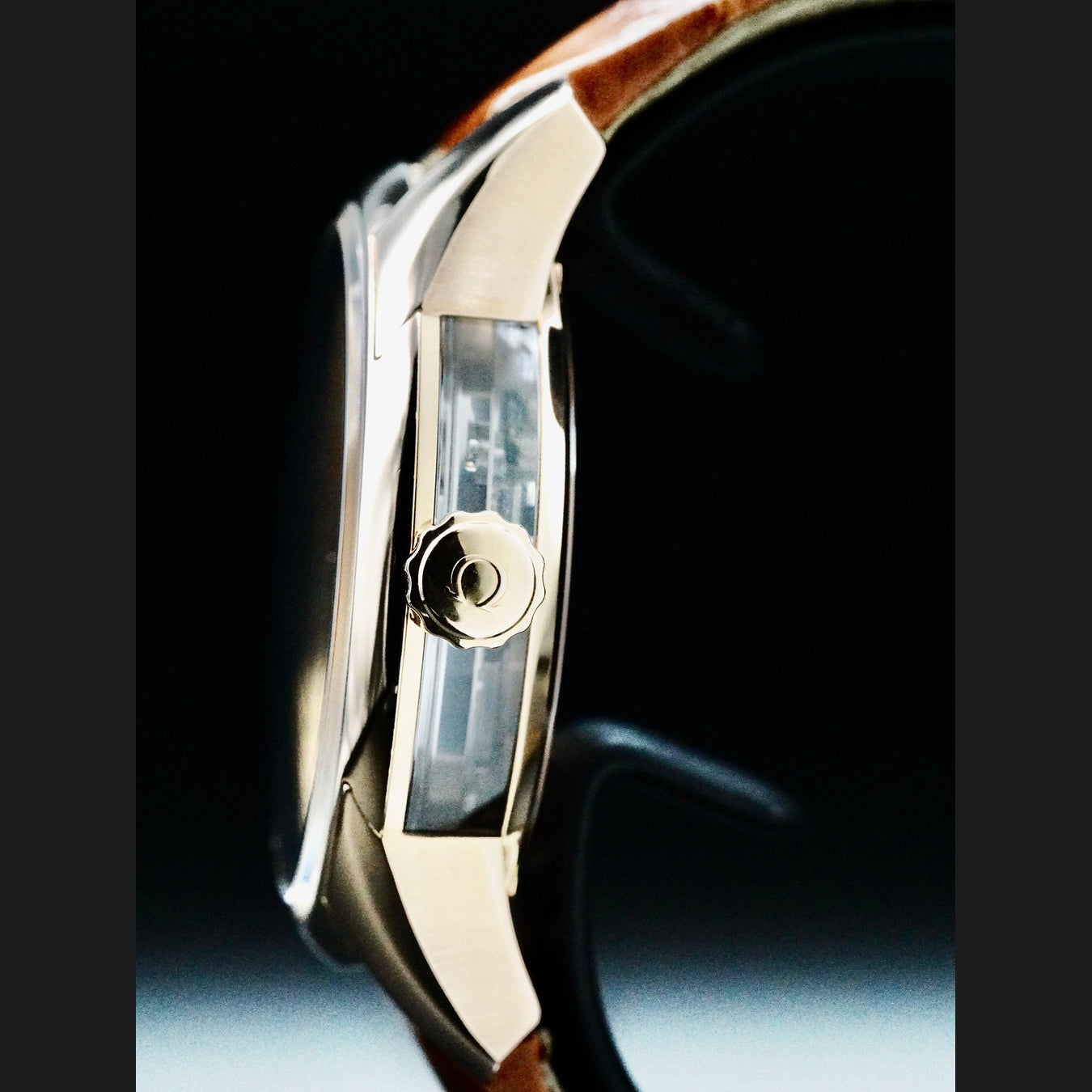 Omega 431.63.41.21.02.001 DeVille Hour Vision Red Gold