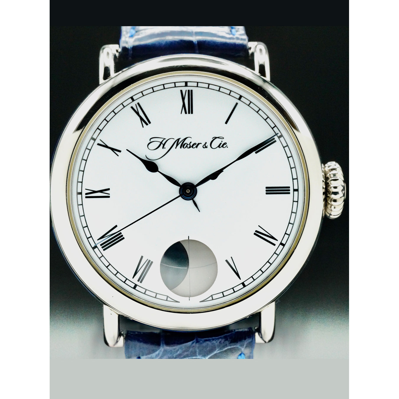 H. Moser & Cie. 8801-0200 Heritage Light Perpetual Moon