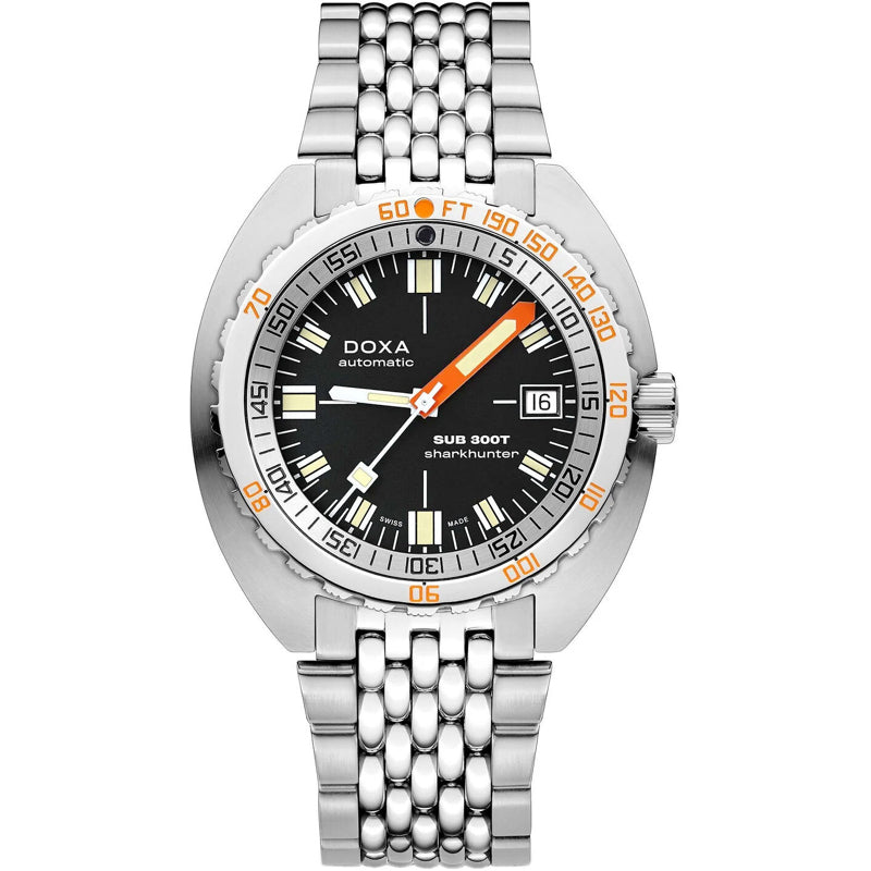 DOXA Sub 300T Sharkhunter 840.10.101.10 on Bracelet