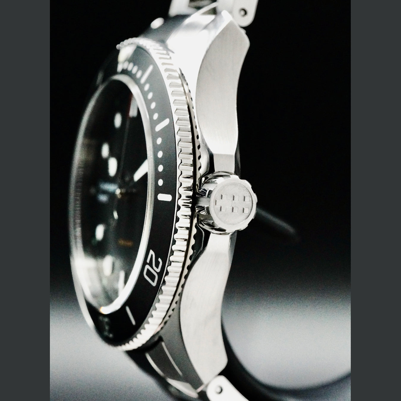 Christopher Ward C60-38QDA2-SOKKO C60 Trident 300