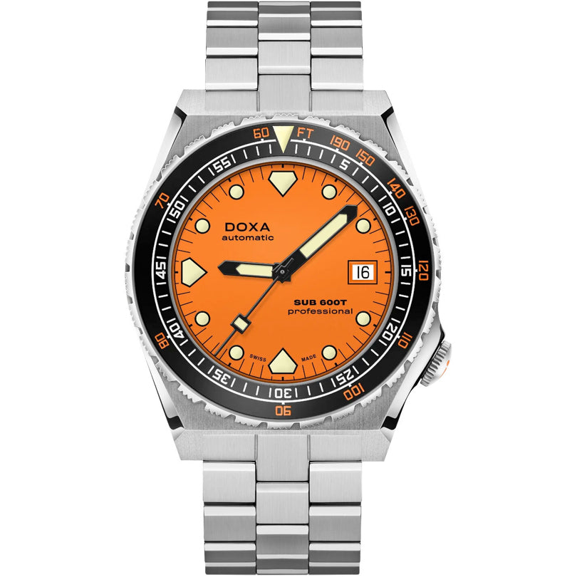 DOXA Sub 600T Professional 861.10.351.10 on Bracelet