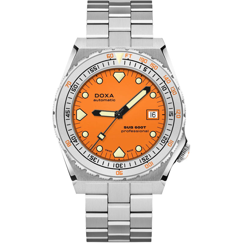 DOXA Sub 600T Professional 862.10.351.10 on Bracelet