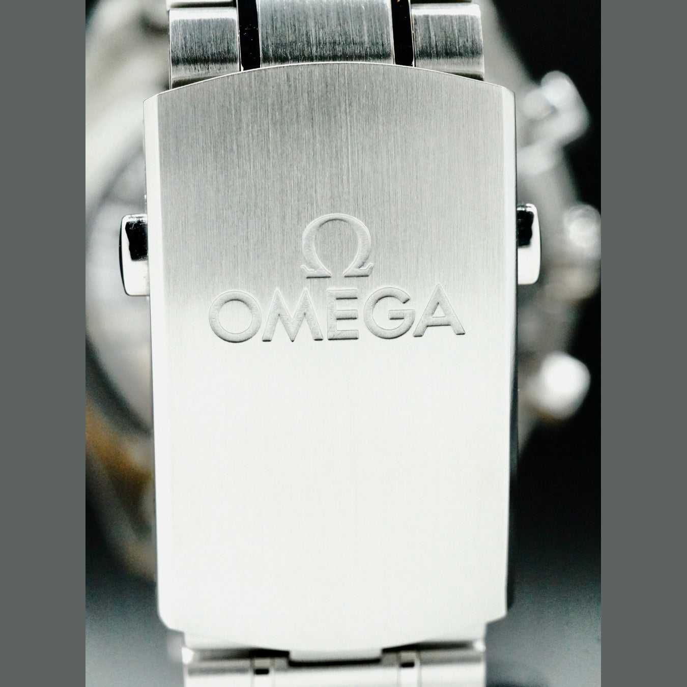 Omega 329.30.44.51.04.001 Speedmaster Co-Axial Chronograph