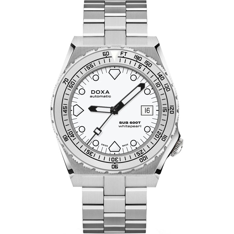 DOXA Sub 600T Whitepearl 862.10.011.10 on Bracelet