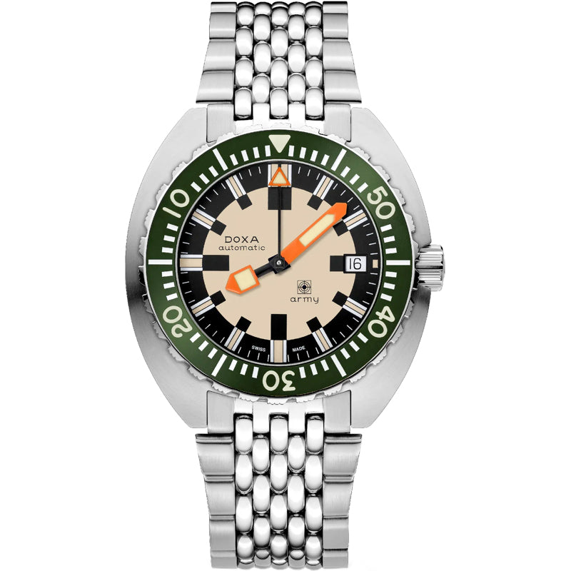 DOXA Army Stainless Steel Bezel 785.10.031G.10 on Bracelet