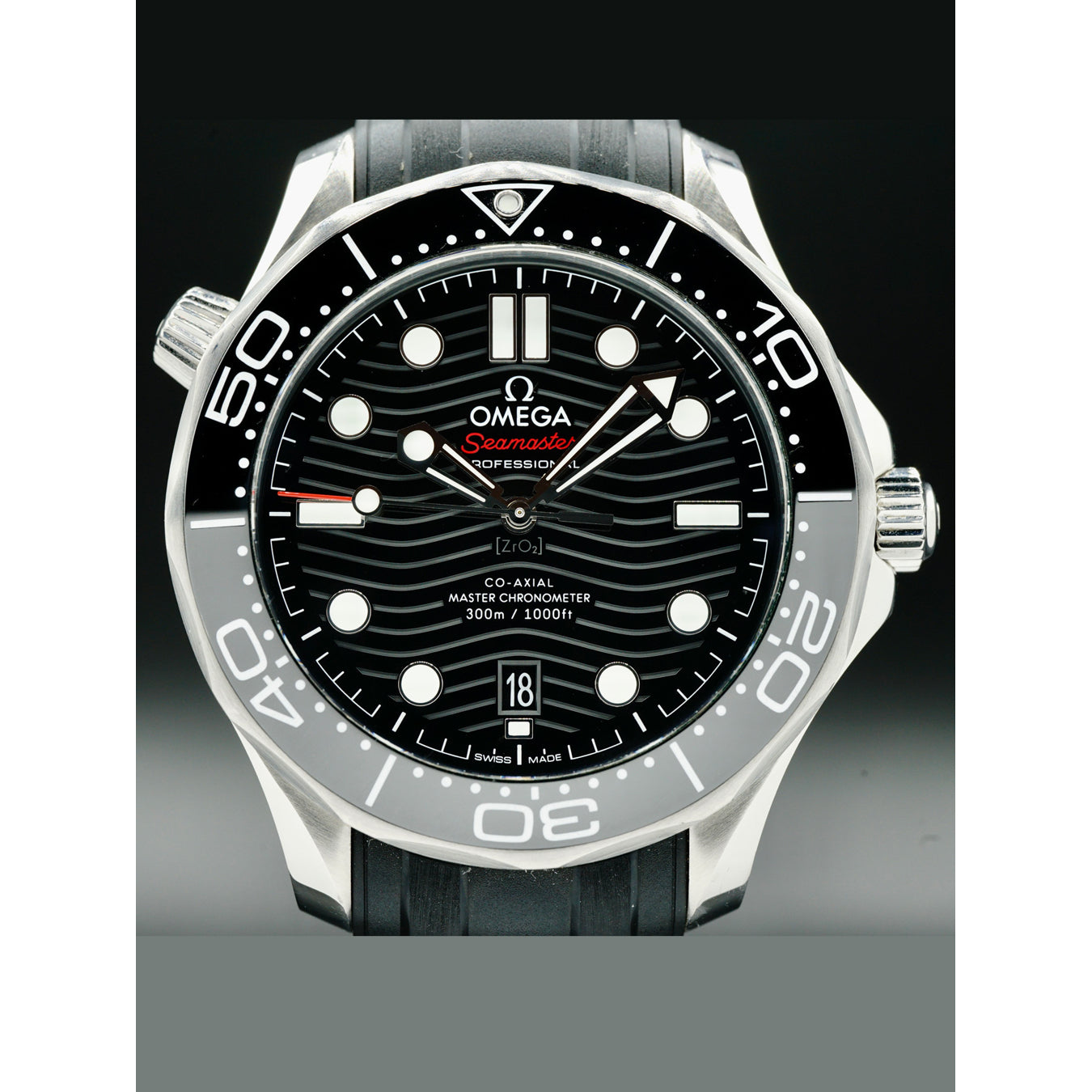Omega 210.32.42.20.01.001 Seamaster Diver 300M Co-Axial Master Chronometer Black Dial on Rubber Strap