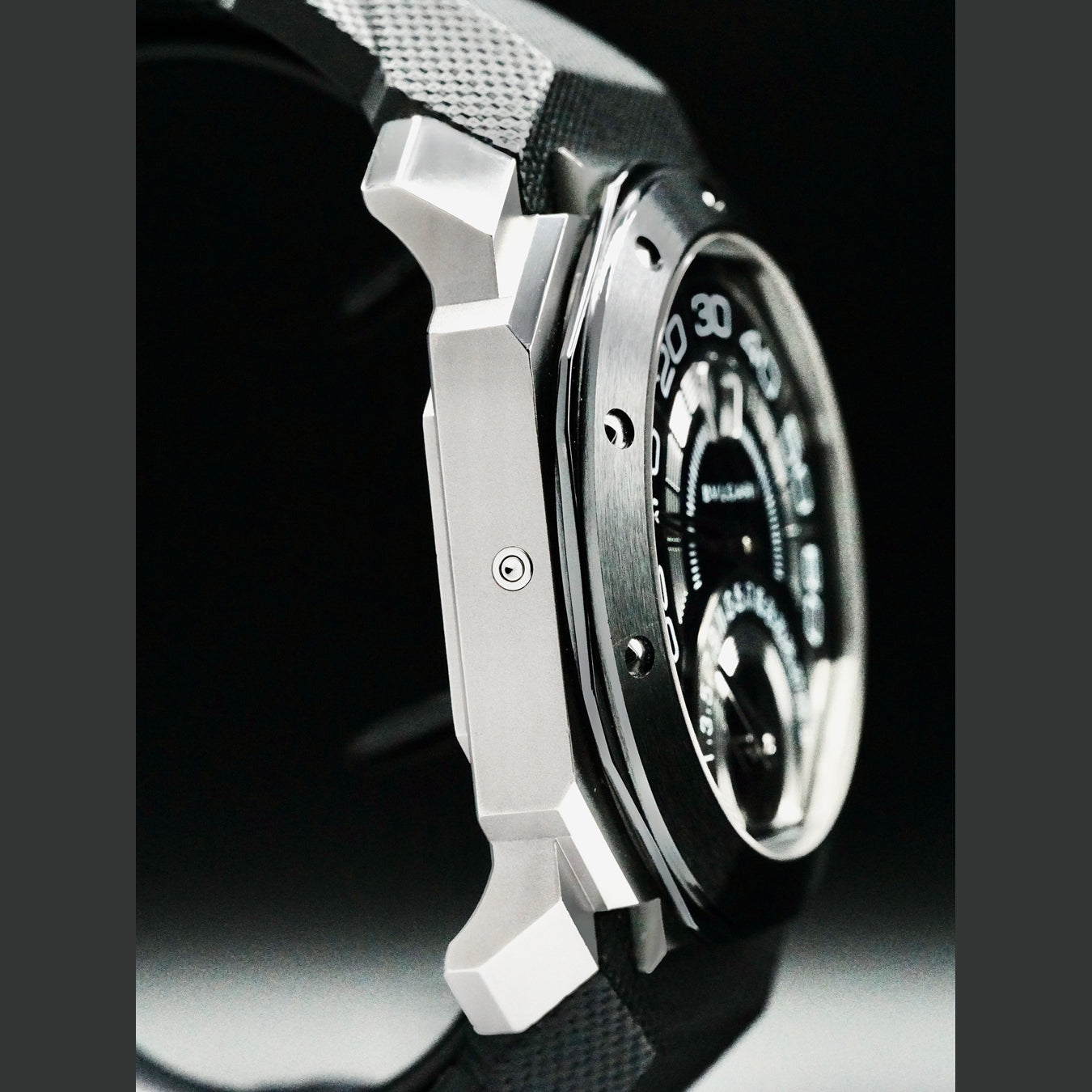 Bulgari 101831 Octo