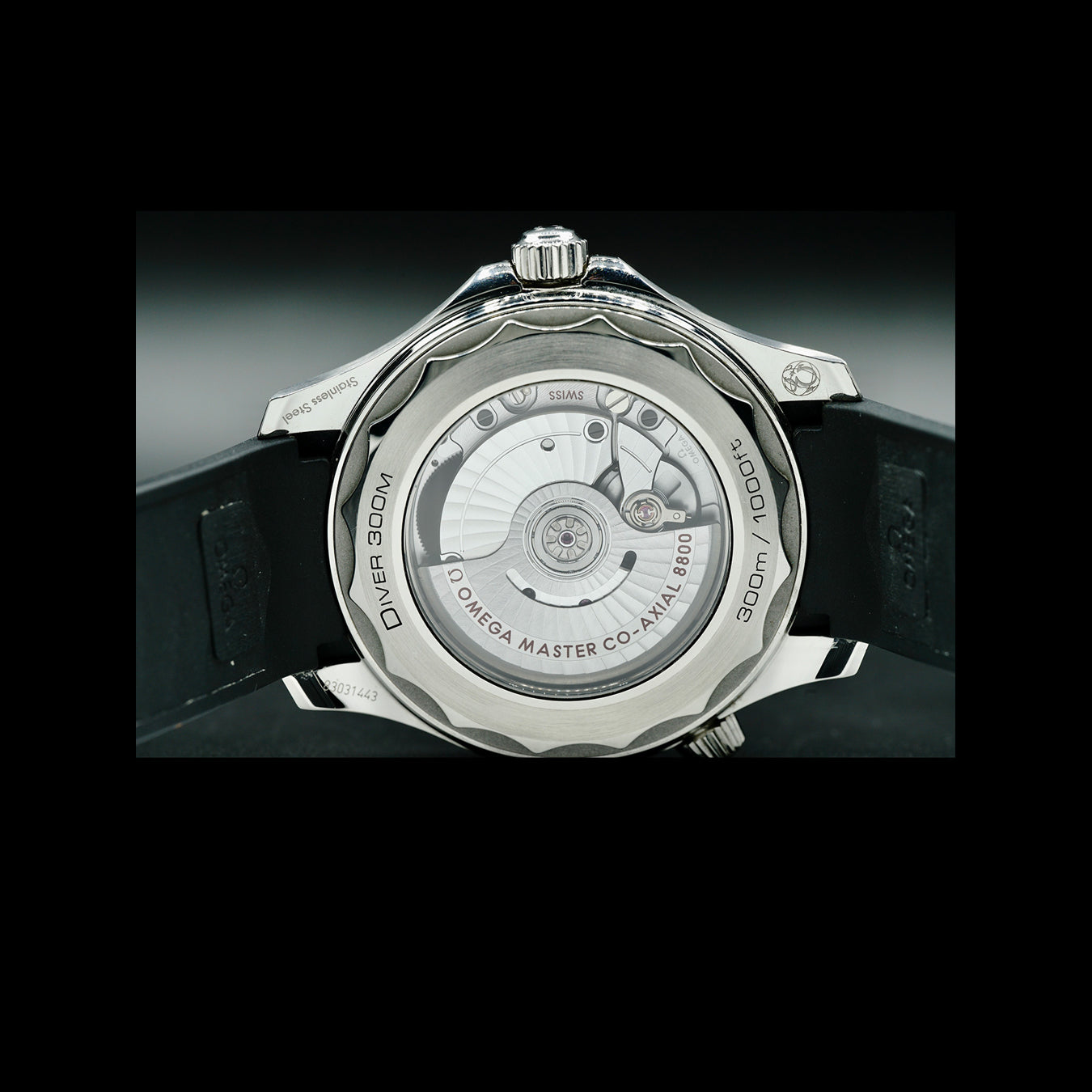 Omega 210.32.42.20.01.001 Seamaster Diver 300M Co-Axial Master Chronometer Black Dial on Rubber Strap