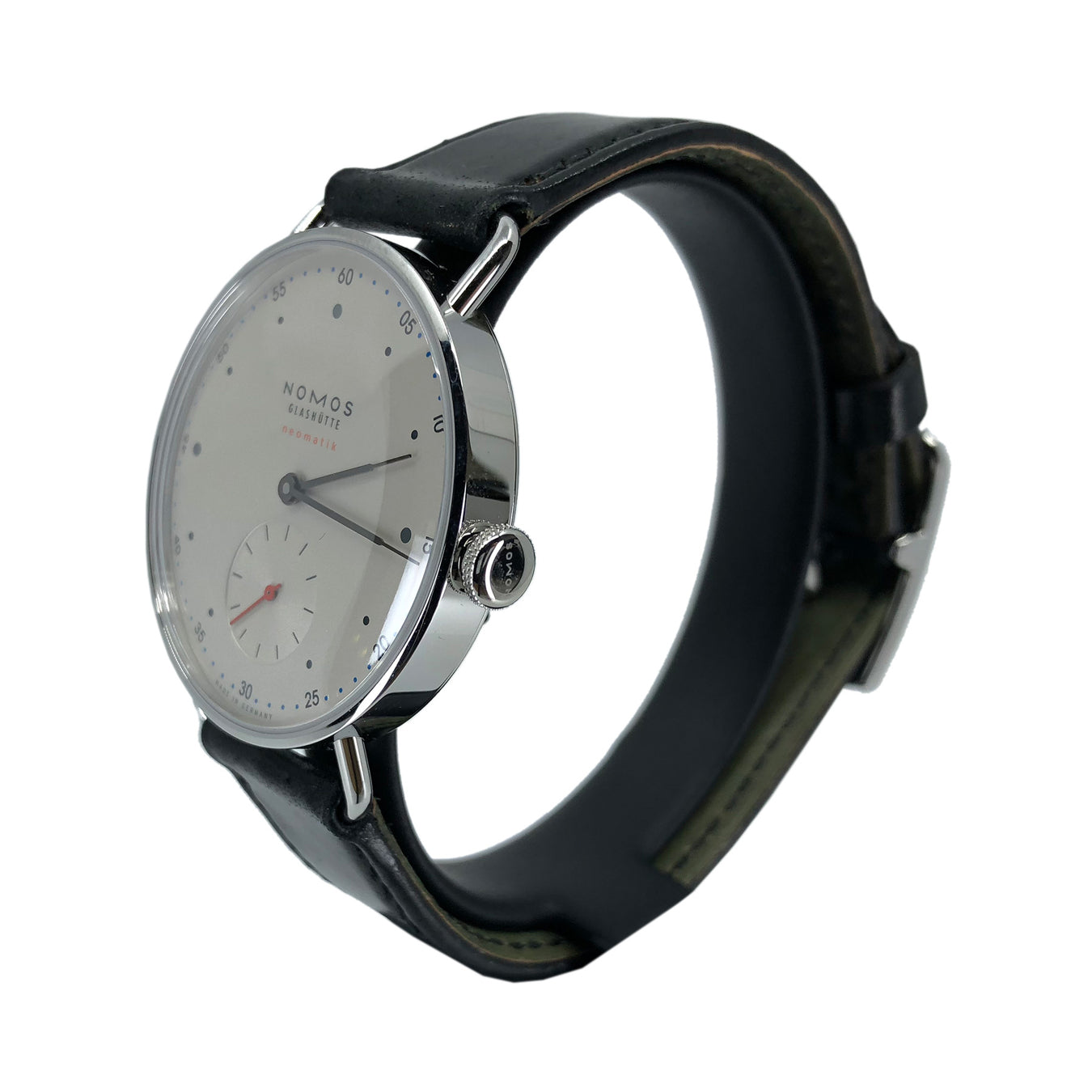 NOMOS Glashütte Metro Neomatik 882