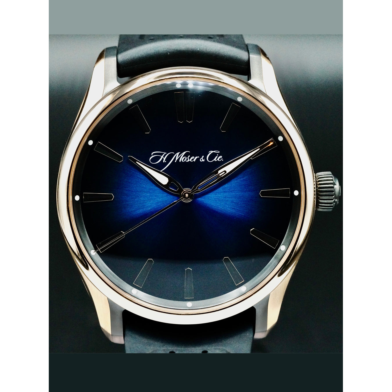 H. Moser and Cie. 3200-0903 Pioneer Centre Seconds Midnight Blue