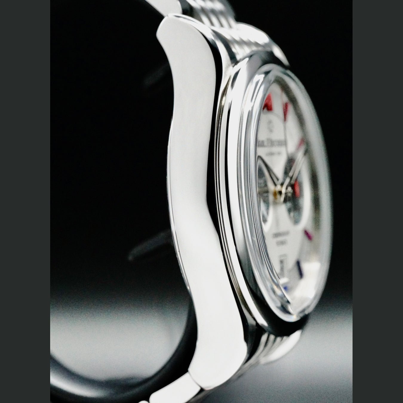 Carl F. Bucherer 00.10919.08.13.98 Manero Flyback Rainbow