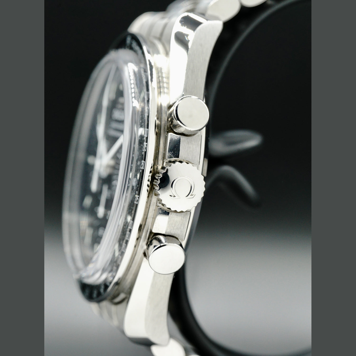 Omega 310.30.42.50.01.002 Speedmaster Moonwatch Professional Master Chronograph