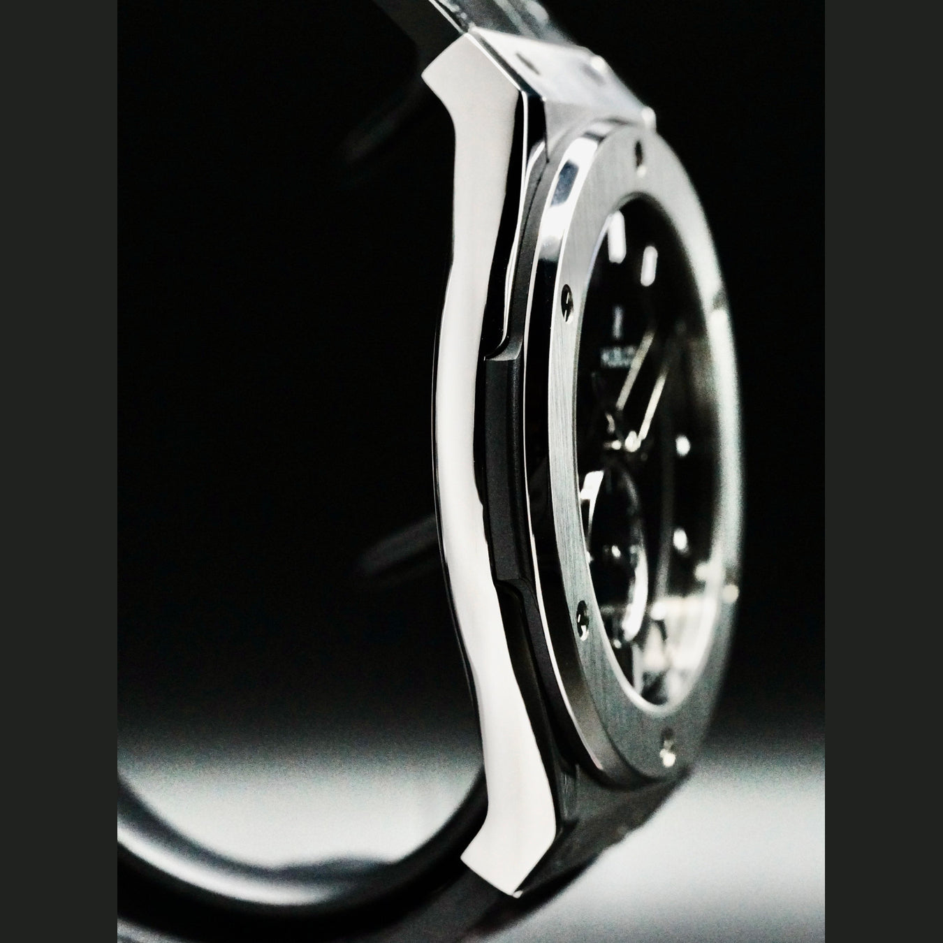 Hublot 515.NX.1270.LR Classic Fusion Classico Ultra-Thin Titanium Black Shiny Dial